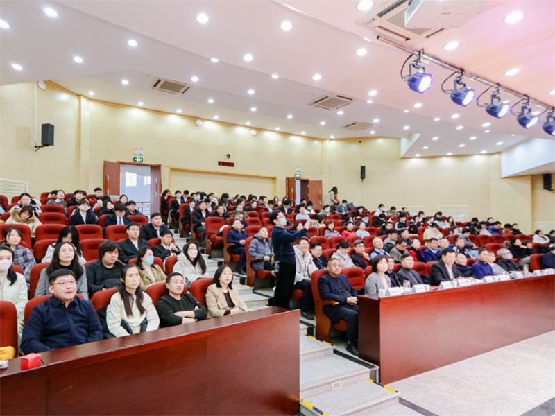 愛心匯聚 北林大首次舉行社會類獎教、獎助學(xué)金頒發(fā)儀式